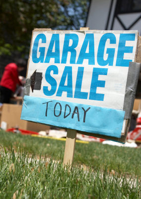 5 Tips for a Successful Garage Sale